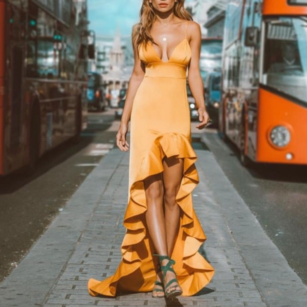 NWT Lovers + Friends Aahmani Gown in Sunset Yellow